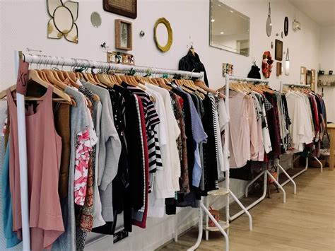 vente de vetements de qualité de deuxième main sur brest